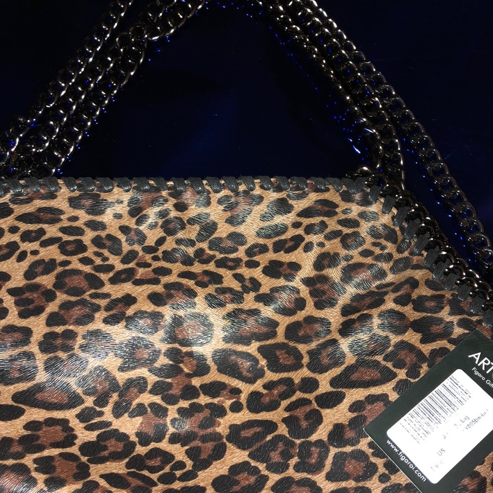 Handbag - Picture 8 of 8